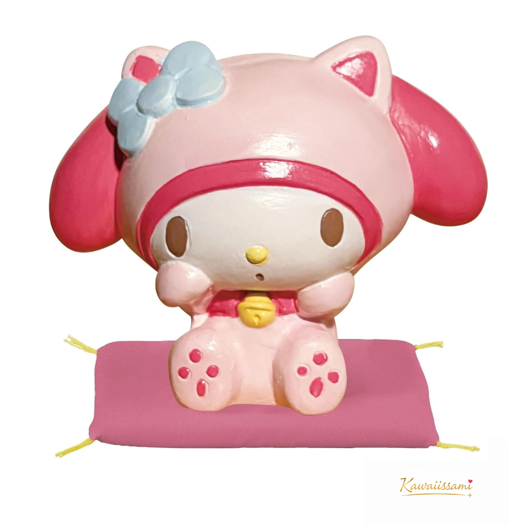 Sanrio Maneki Neko Lucky Cat Figurine – Happy Cushion Sitting
